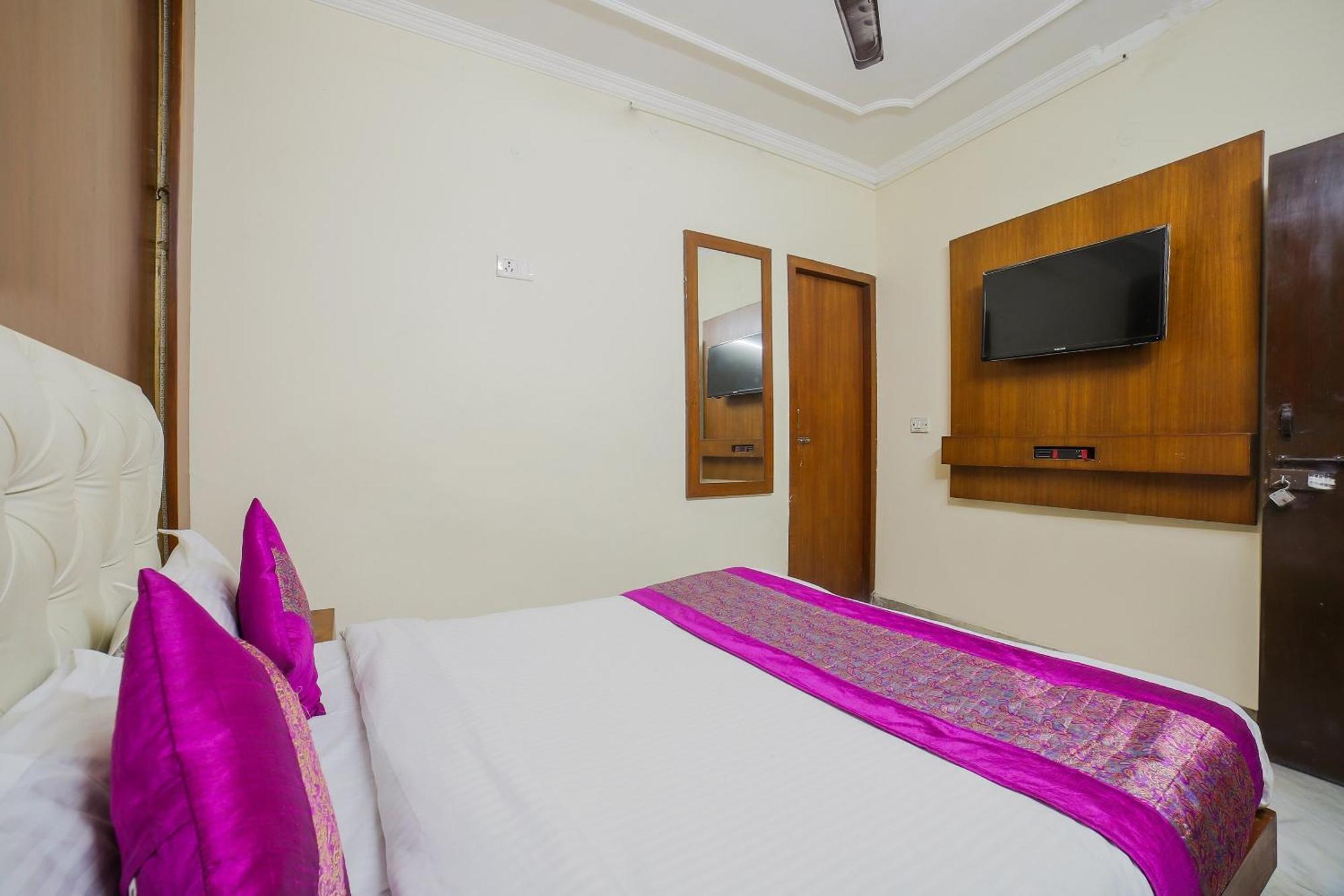 Hotel O Shyam Palace Near New Delhi Railway Station Nova Deli Exterior foto